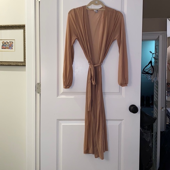 Fashion Nova Other - NWOT!!! Fashion Nova Nude Beach Cover Up